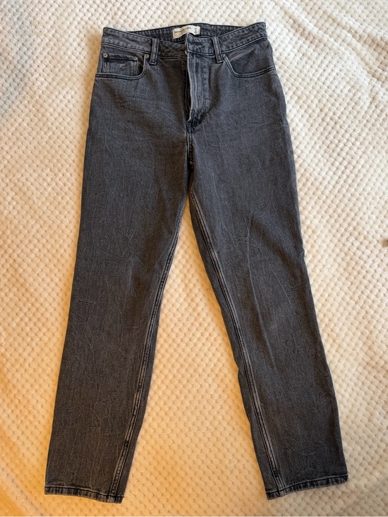 Abercrombie & Fitch Denim - Abercrombie slim straight cropped jeans